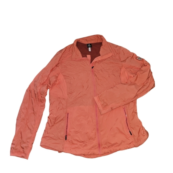 Kuhl XL The One Jacket in Plumera Lightweight Insulated Jacket - Picture 4 of 13
